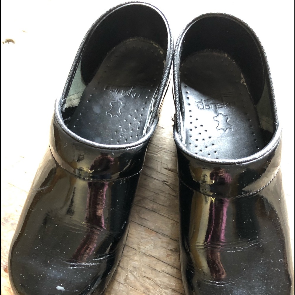 DANSKO CLOGS